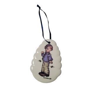 M.I. Hummel Member Exclusive Year 2014 Ornament “Who Are You ” Bee Hive #H2295